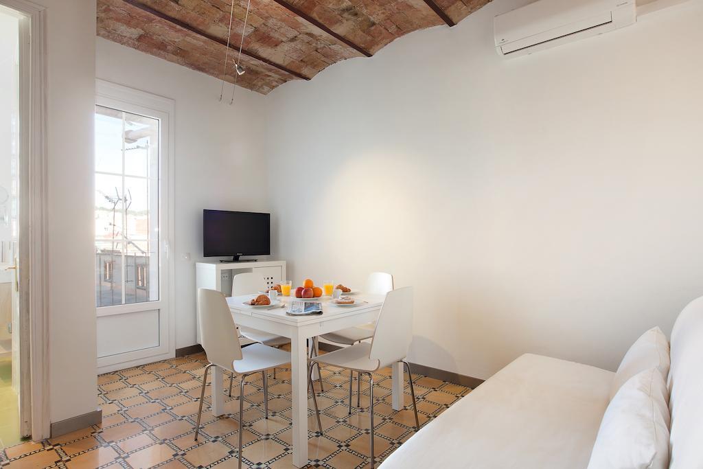 Barnapartments Basic Gracia Barcelona Zewnętrze zdjęcie
