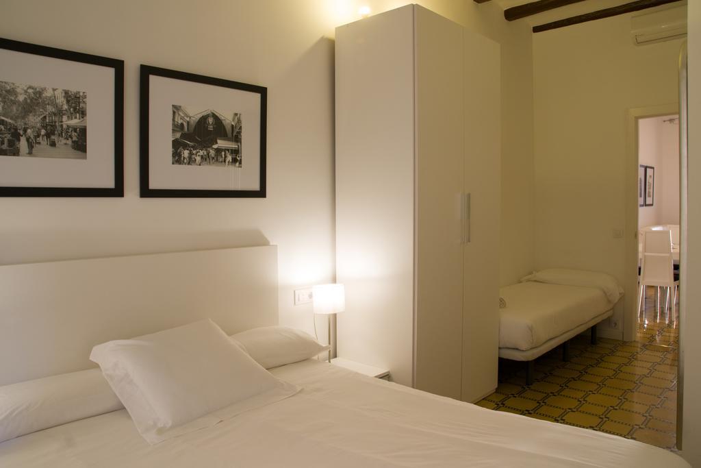 Barnapartments Basic Gracia Barcelona Zewnętrze zdjęcie