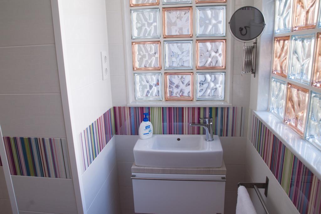 Barnapartments Basic Gracia Barcelona Zewnętrze zdjęcie